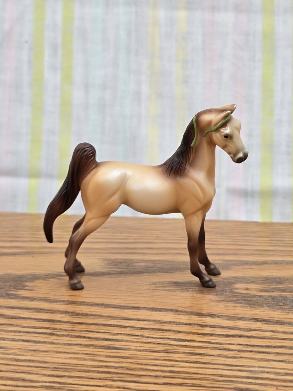 Breyer Stablemates Series 4 or 6 Mystery Horse – Dun American Saddlebred